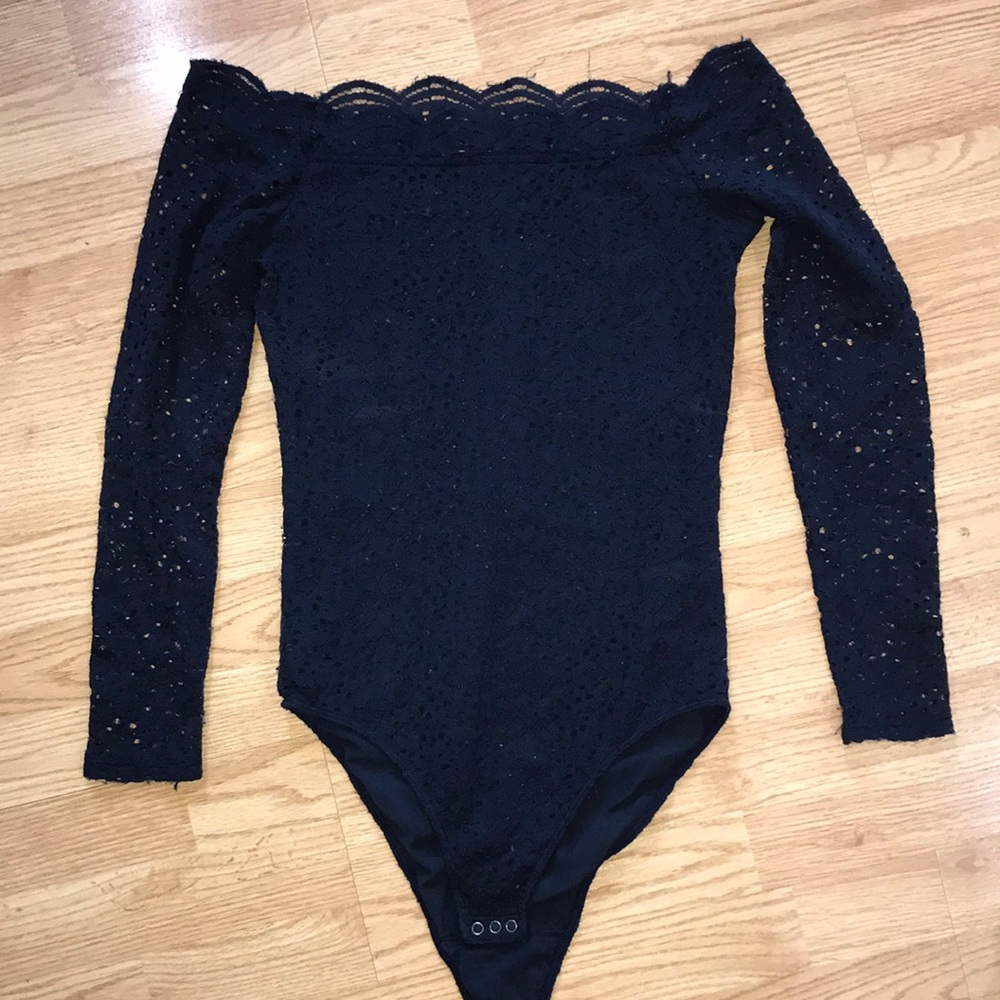 Lace body suit